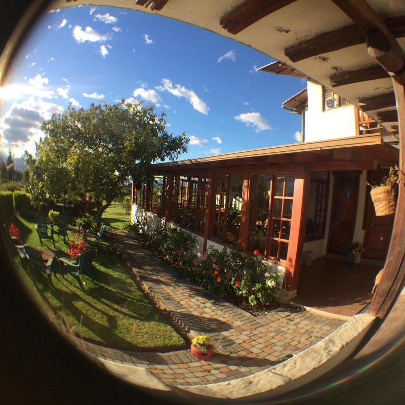 Posada Mirolindo Quito Exterior photo